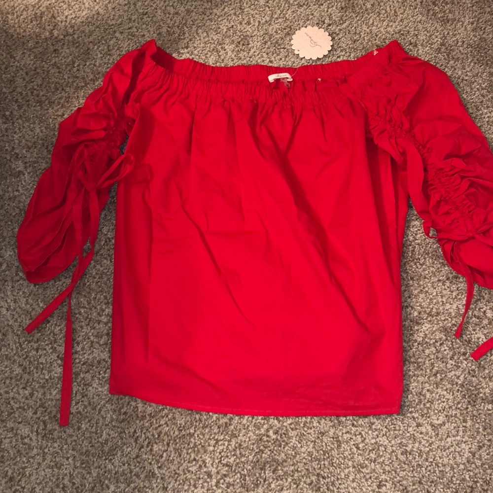 Forever 21 off shoulder shirt